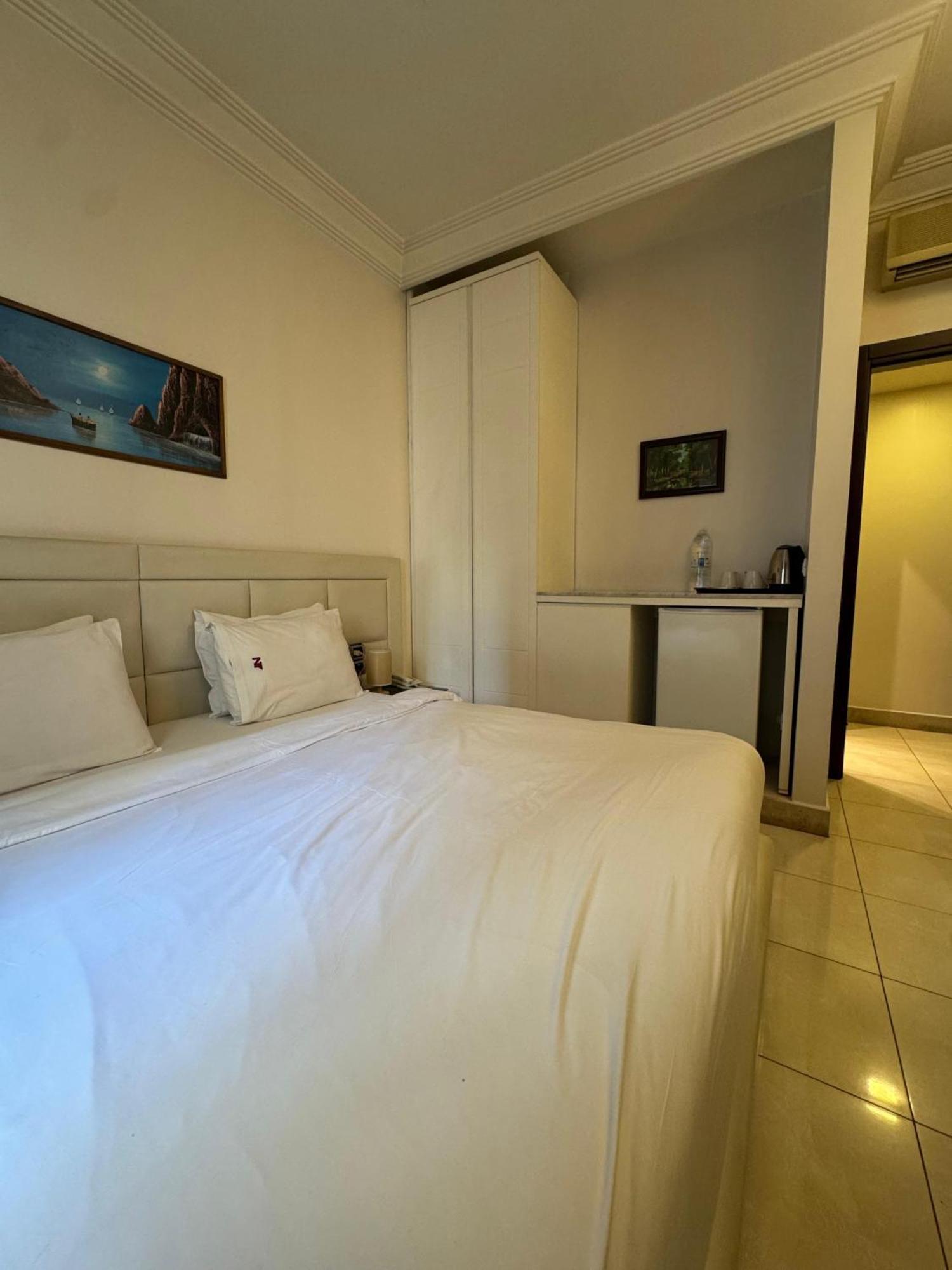 Ny Suites Beirut Exterior foto